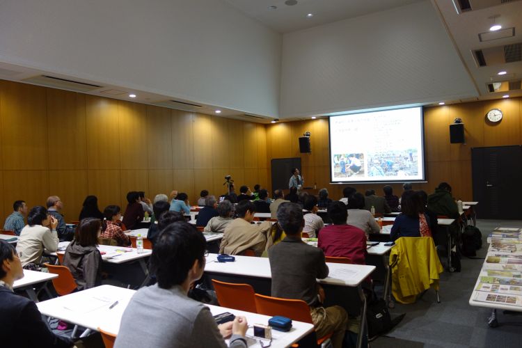 全国交流会、午前の部の様子（写真）