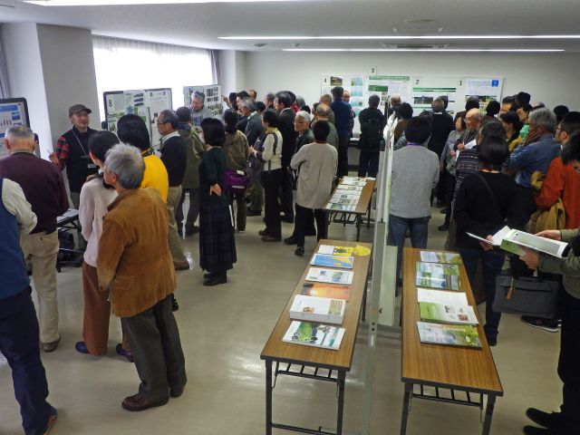 ポスター展示会の様子
