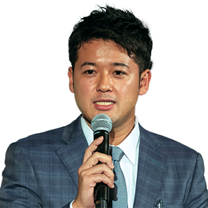 窪田佳彦さんの顔写真