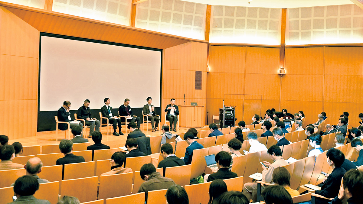 パネルディスカッションの様子